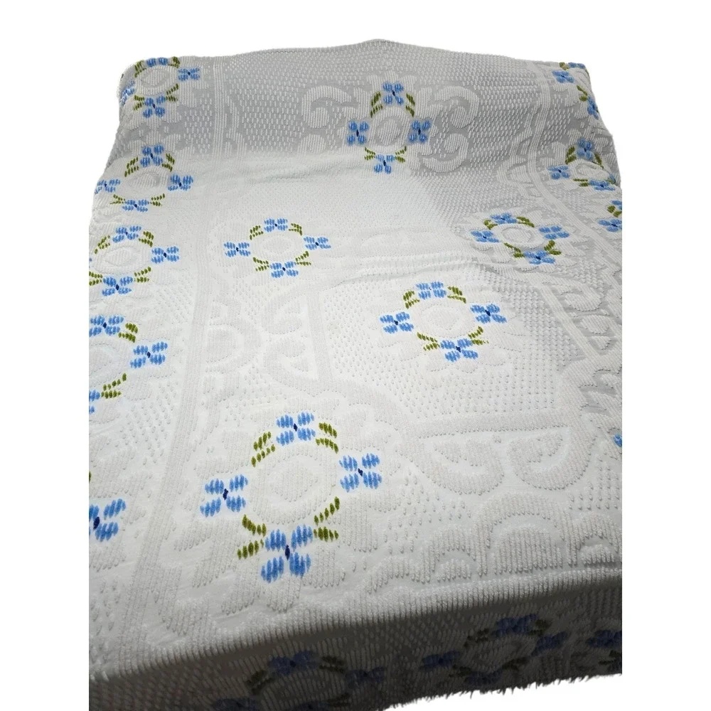 Vintage White Chenille Bedspread Blue Floral Popcorn Tufted Fringe 90x100